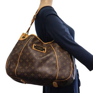 💎✨Authentic✨💎Louis Vuitton Monogram Galliera PM Shoulder Bag
